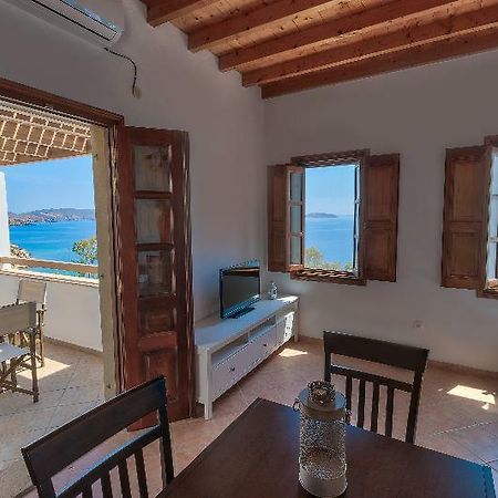 อัลโลตินา เฮาส์ Apartment Patmos Island ภายนอก รูปภาพ