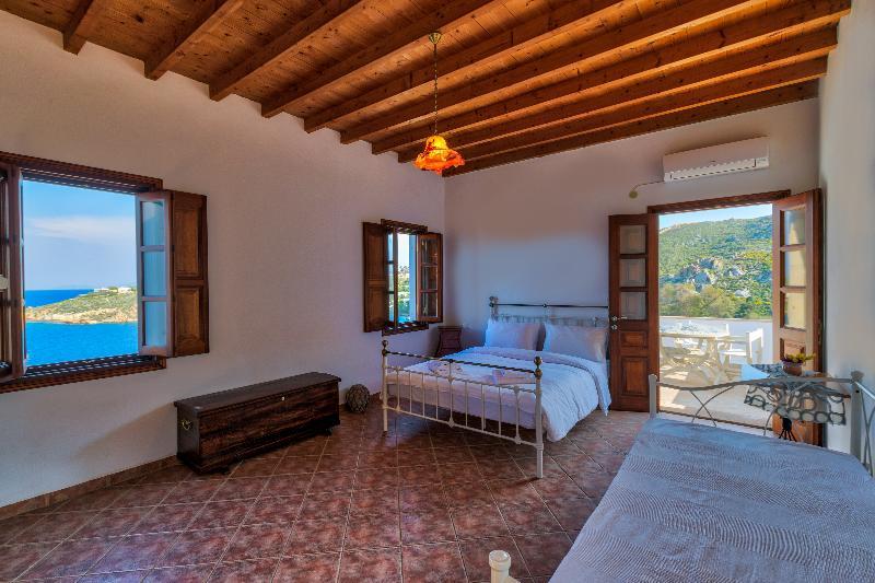 อัลโลตินา เฮาส์ Apartment Patmos Island ภายนอก รูปภาพ